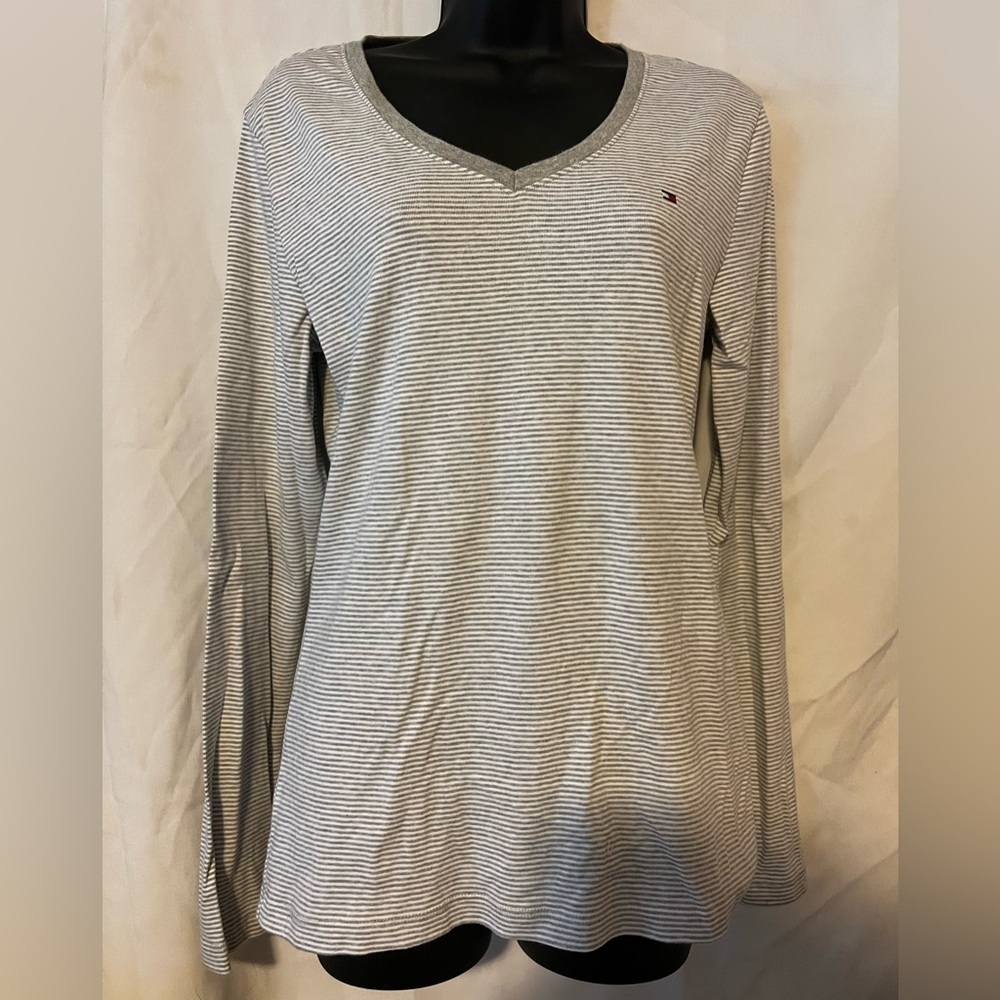 Tommy Hilfiger Long Sleeve Tee- Large